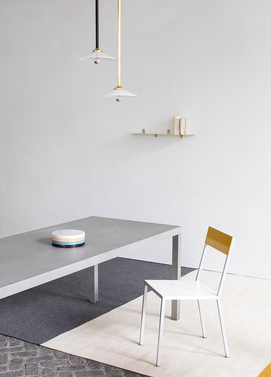 POPO Möbel Bremen - Stuhl 'Alu Chair' von Valerie Objects